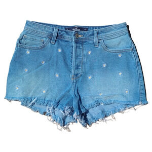 Hollister Women's Daisy Button Down Distressed Shorts Size W27 Festival Shorts